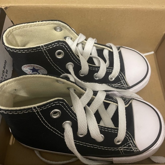 Converse Other - Toddler size 7 converse all star hi top